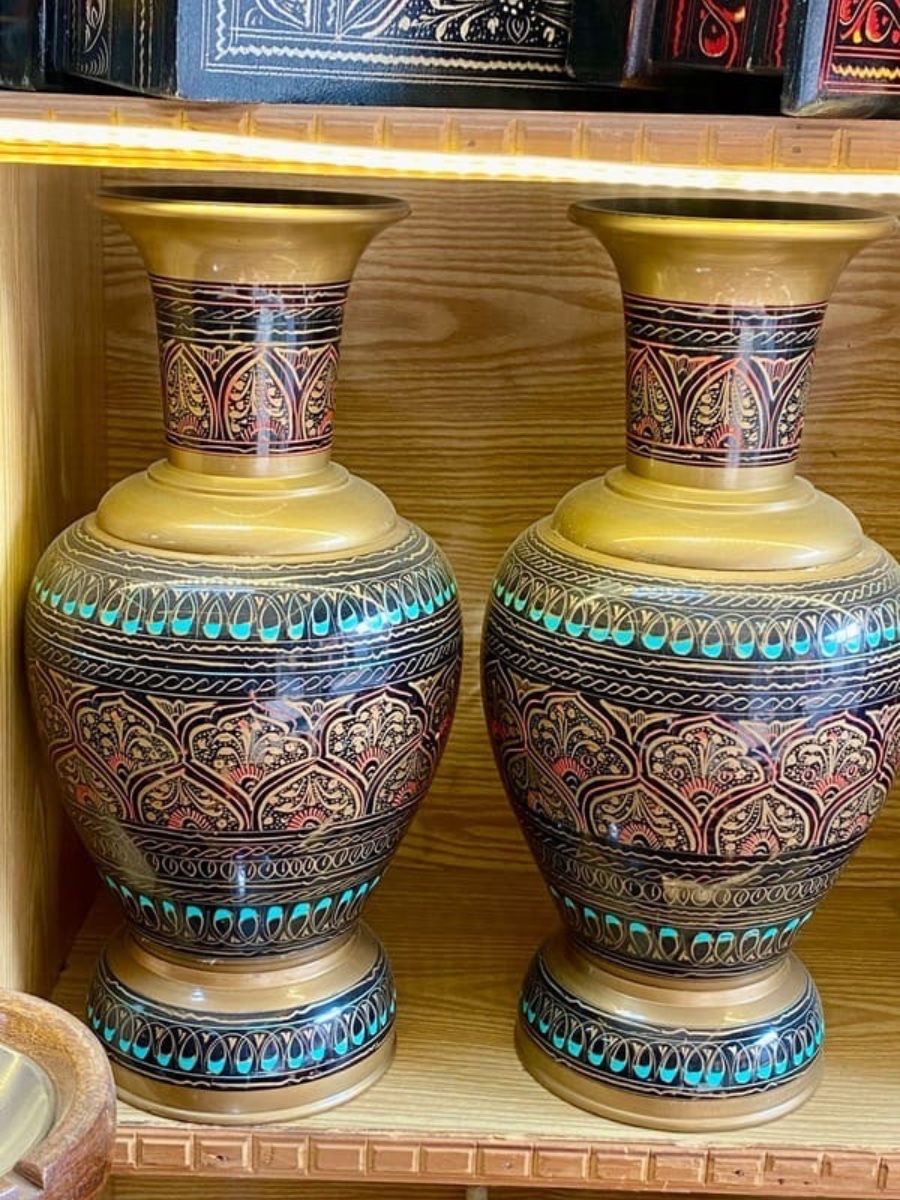 Wooden vase pair